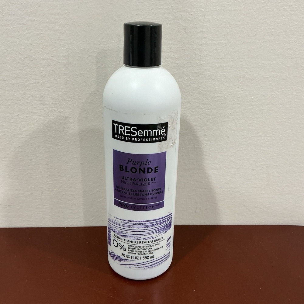 TRESemme PURPLE BLONDE Ultra Violet UV Neutralizer ProStyleTech Conditioner